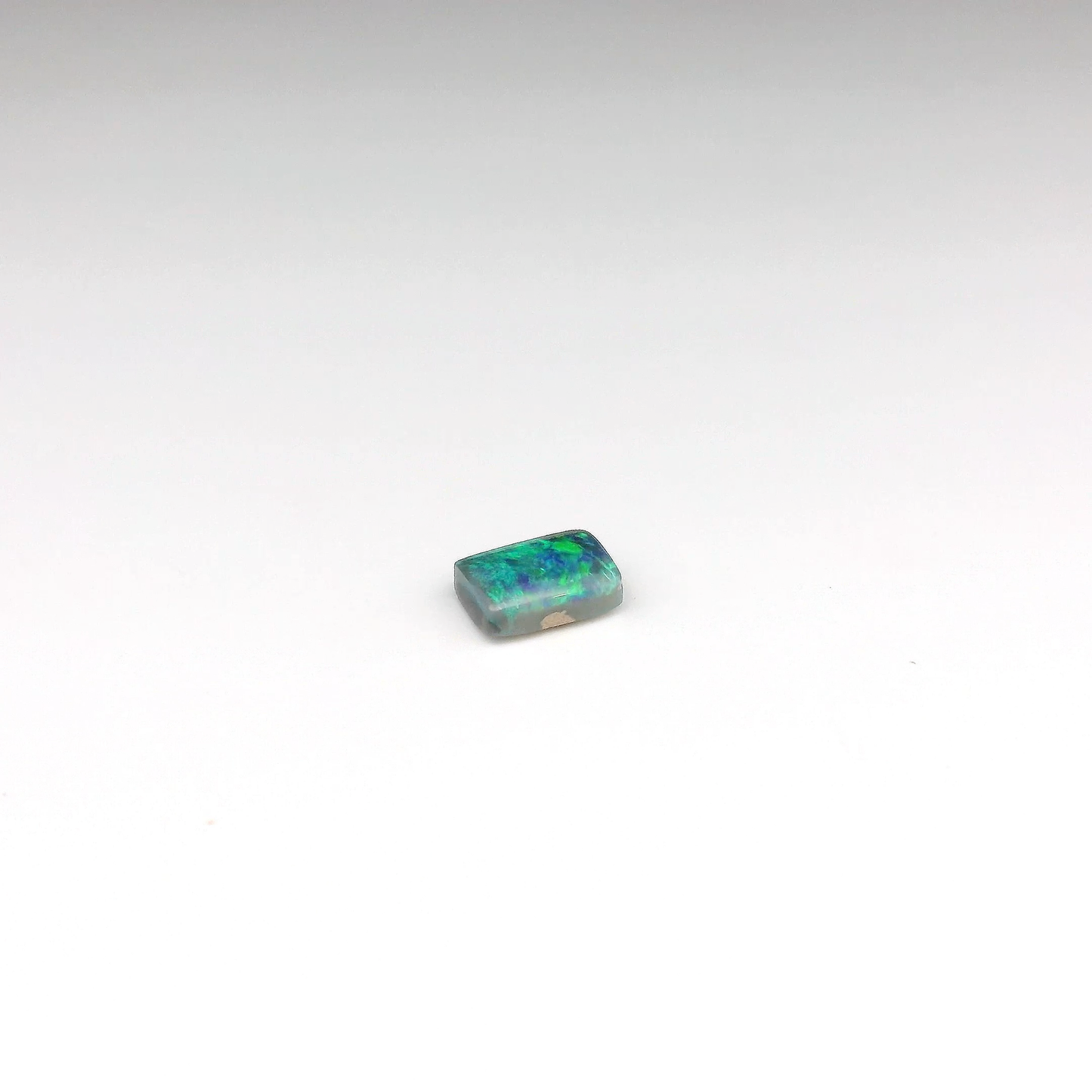 0.67ct Green, Purple Opal Gemstone