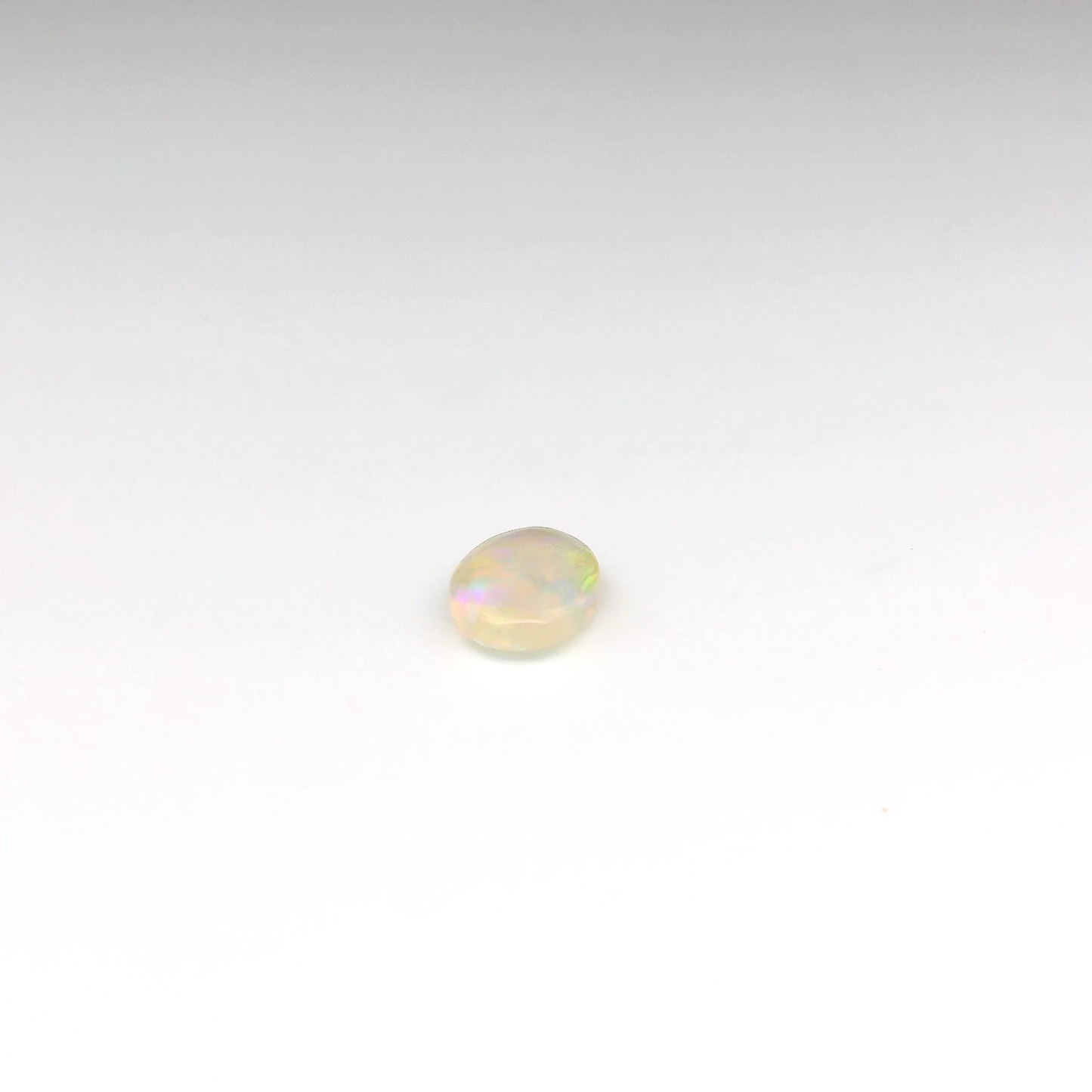 0.8ct Red, Multicolour Opal Gemstone