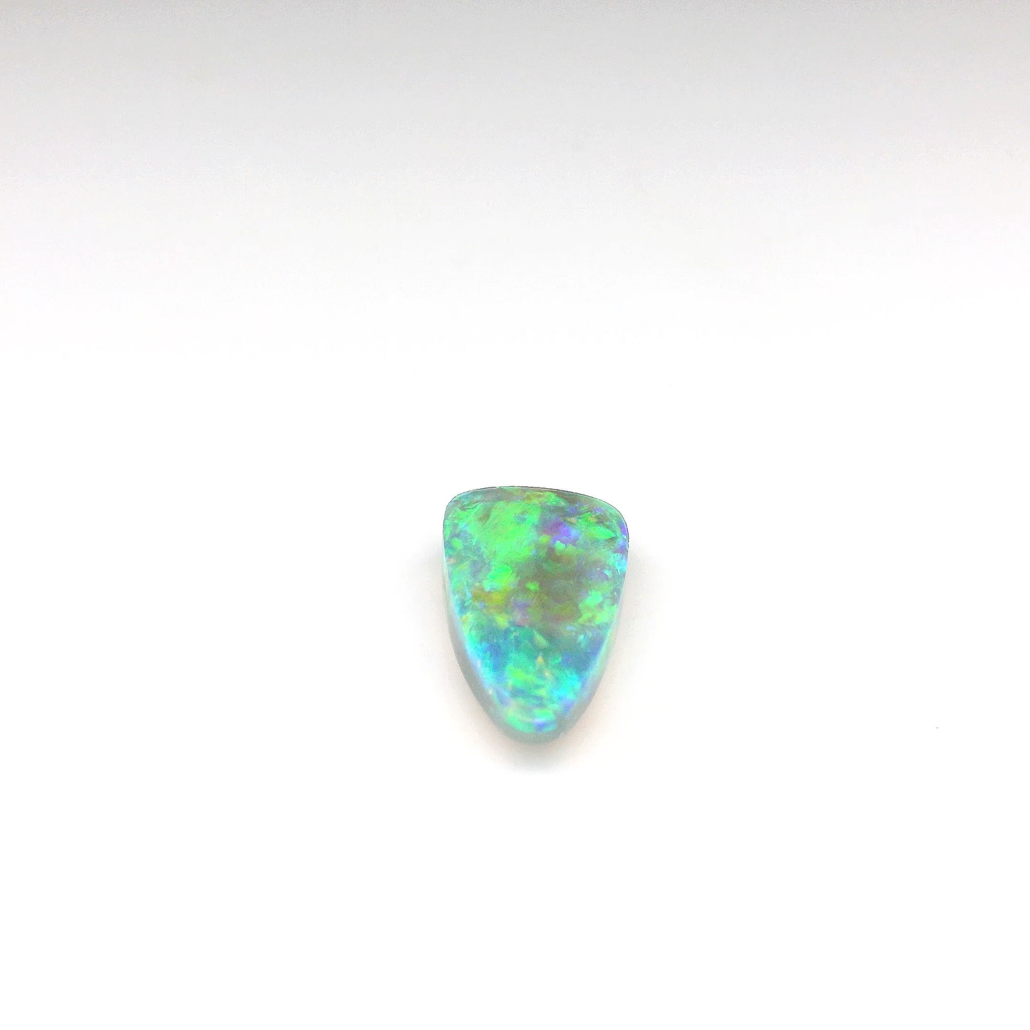 3.90ct Green Multicolour Opal Gemstone
