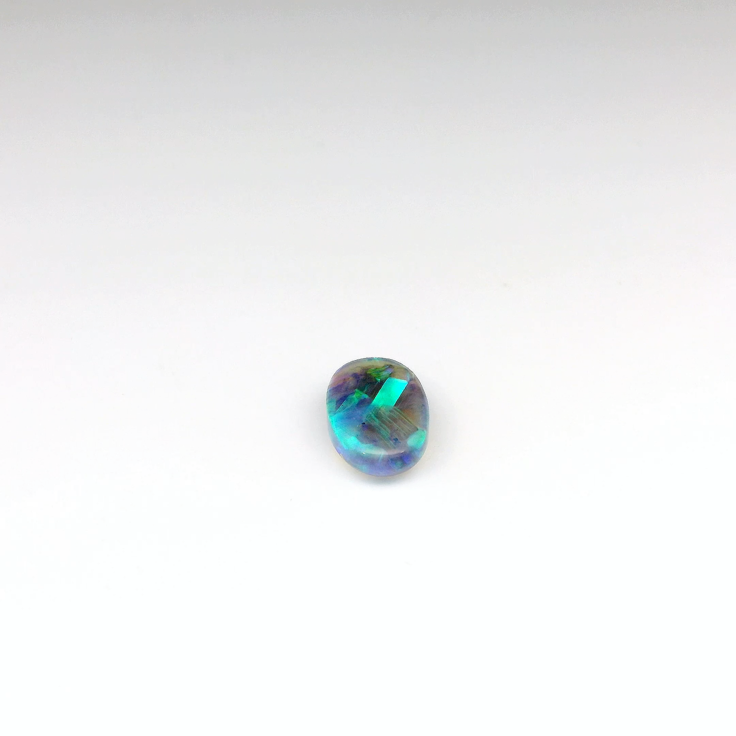 1.54ct Green, Purple Opal Gemstone