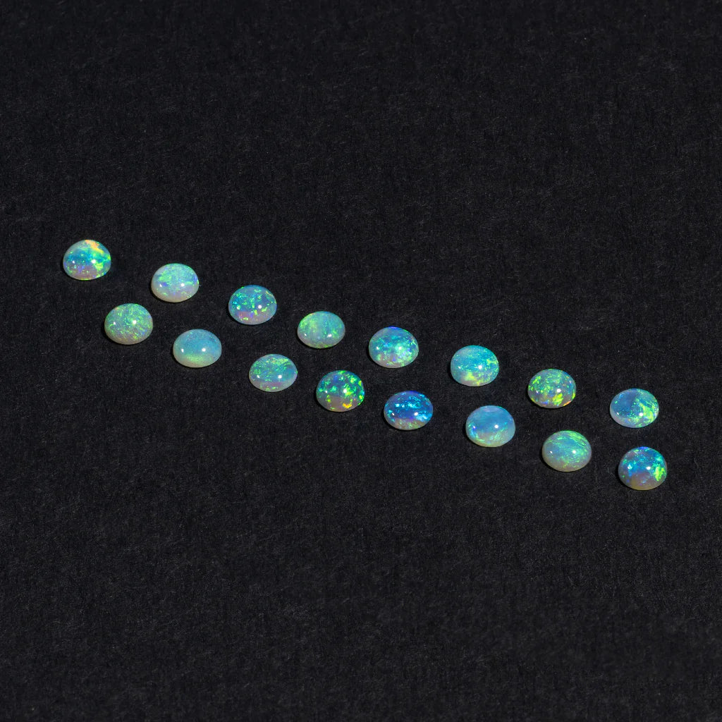4 to 8mm Lightning Ridge Crystal Opal Rounds – Green Play of Colour
